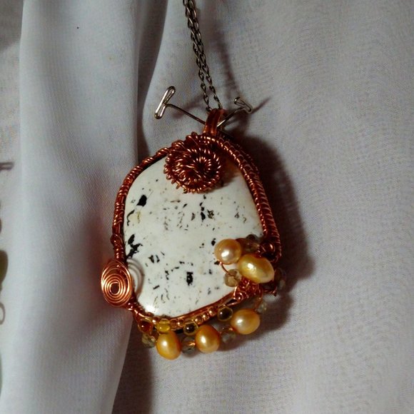 CCLHMHLLC Wirewrapped Jewellery Designs - Picture 1 of 3